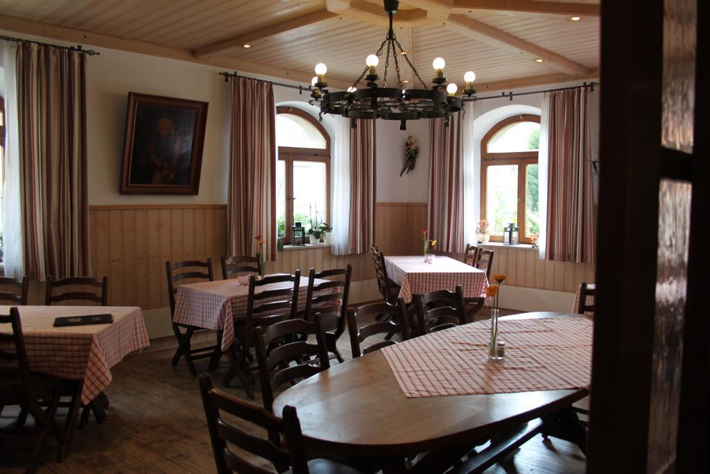 Hotel-Gasthof Die Post Brennerei Frankenhoehe Schillingsfürst Zewnętrze zdjęcie