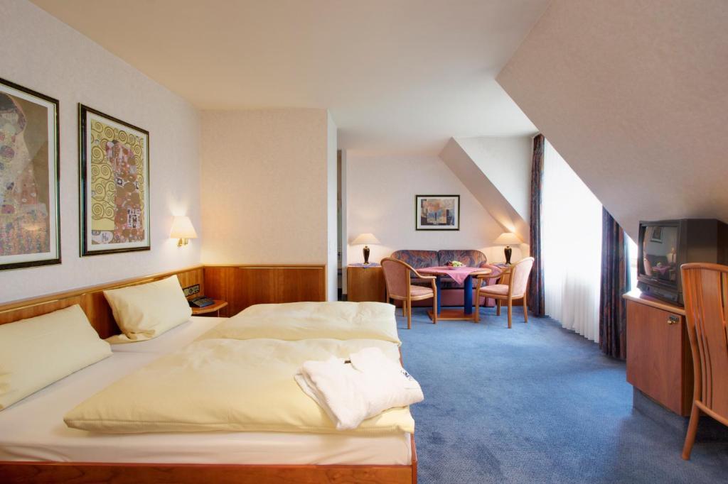 Hotel-Gasthof Die Post Brennerei Frankenhoehe Schillingsfürst Pokój zdjęcie